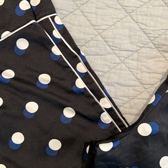 Victoria's Secret satin pajama pants - Picture 5 of 5